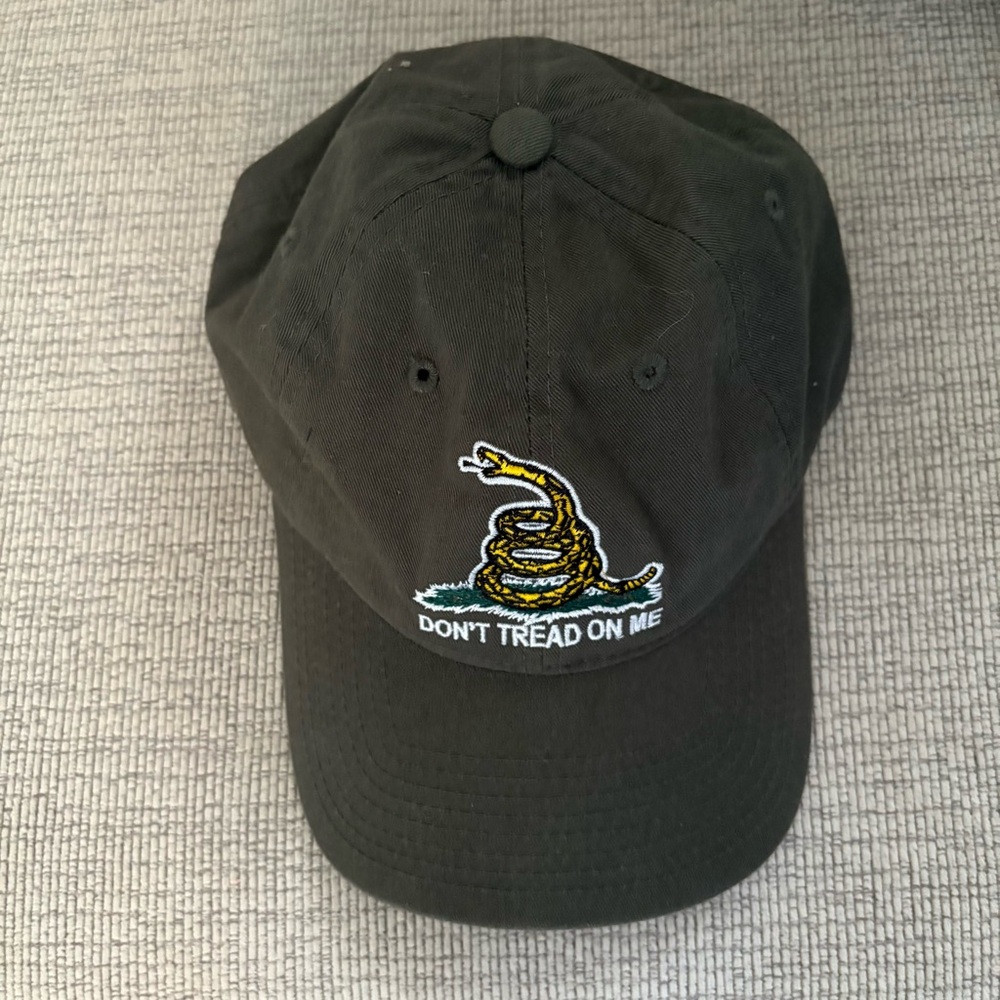 Don't Tread On Me Rapid Dominance Adjustable Hat Cap (Very Good)